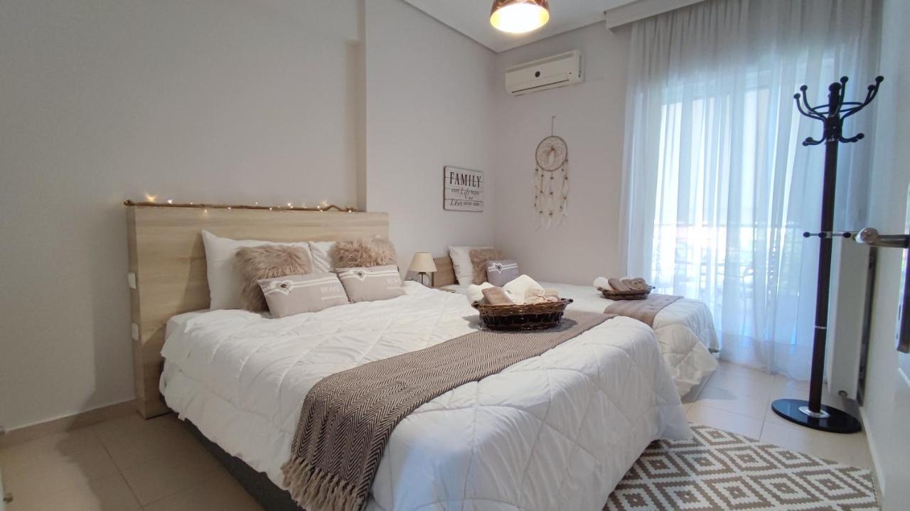 Rock & Roll 2 - Modern Apartment In Trikala Екстер'єр фото